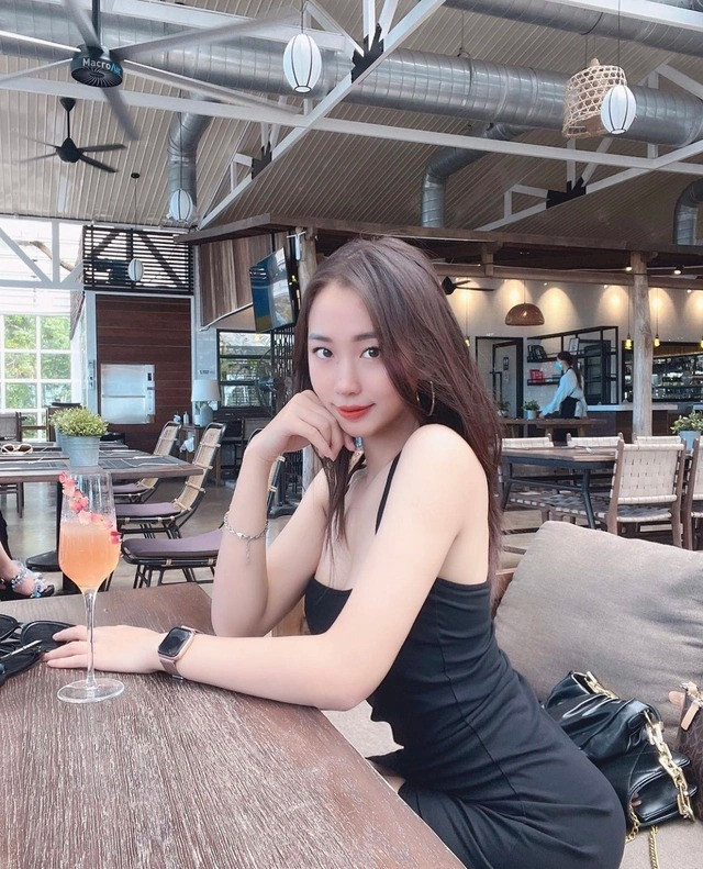 Cô thừa nhận, cạnh tranh trong các vòng phỏng vấn tuyển chọn phi công là vô cùng gay gắt, phải thực sự đam mê mới có thể vượt qua được.