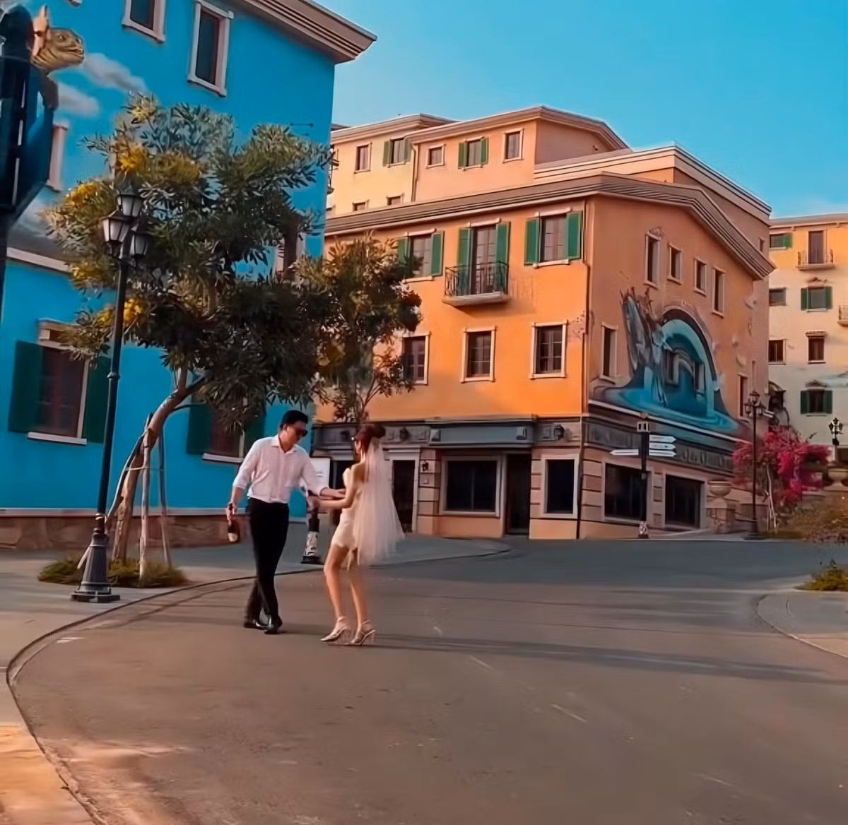 Trước đó, cô cho biết tìm thấy nhiều điểm chung, đồng điệu trong mọi việc với nửa kia.