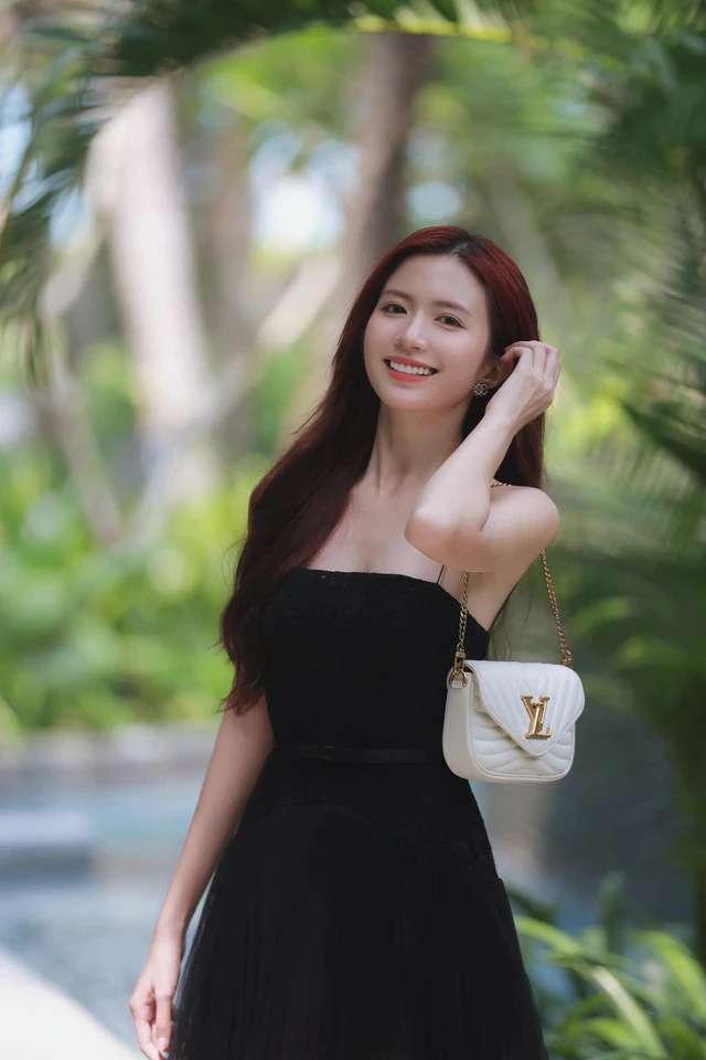 Ngọc Huyền sở hữu nhan sắc xinh đẹp, ngọt ngào.