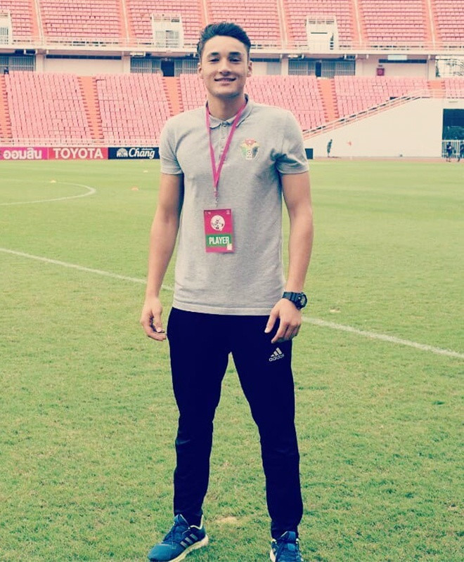 Hiện tại, thủ môn của U23 Jordan được rất nhiều các CLB bóng đá tại Châu Âu chú ý. Anh chàng sở hữu thân hình to con, cao 1m85 cực kỳ nổi trội.