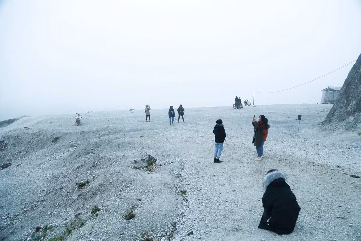 Den Hoa Binh nhat dinh khong duoc bo qua dia diem nay-Hinh-3
