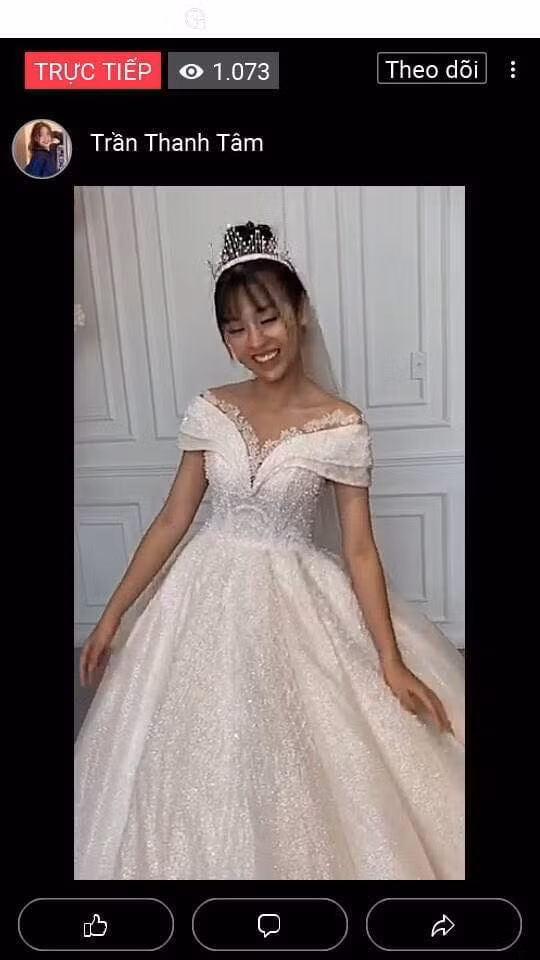 So với ảnh đã qua chỉnh sửa, Thanh Tâm thực sự không hề trắng trẻo và xinh đẹp như vậy.