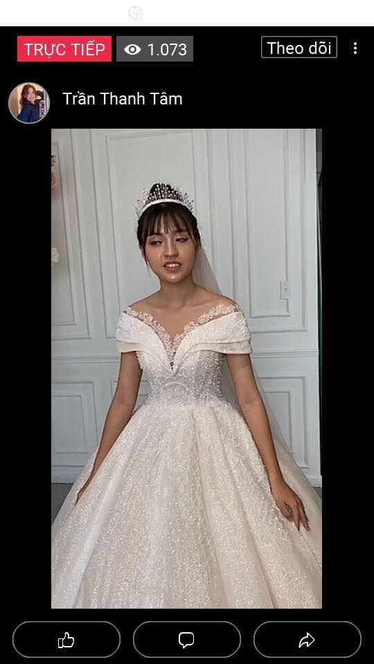 ừ khi nổi lên đến nay, Thanh Tâm đã vướng vào không ít lùm xùm không đáng có. Đáng chú ý nhất vẫn là vụ việc cô nàng bị phanh phui nhan sắc thật trong một buổi phỏng vấn.