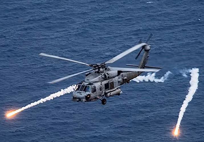 MH-60R là phiên bản thiết kế đặc biệt dùng trên tàu chiến từ trực thăng vận tải đa dụng UH-60 Black Hawk.
