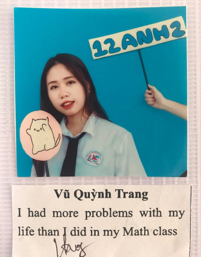 Không chỉ "mặn mòi", lớp 12 Anh 2 còn có nhiều học sinh đạt thành tích học tập ấn tượng.