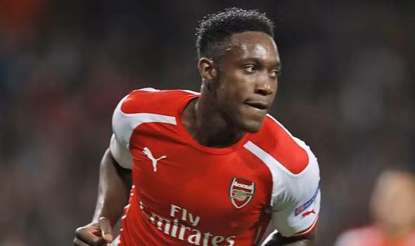 Dù anh vẫn nỗ lực ghi bàn cho đội bóng nhưng NHM có thể thấy được khả năng của Welbeck ngày một bị bào mòn khi số lần “chuyển hóa bàn thắng thành cơ hội” của anh xuất hiện ngày một nhiều. Khi đã chuyển qua Arsenal, được đá ở vị trí sở trường, Welbeck đã phần nào cho thấy khả năng của anh khi thi đấu ở vị trí tiền đạo.