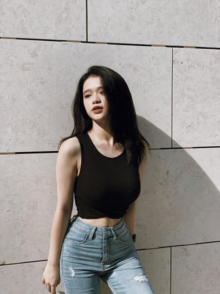 Bên cạnh đó, các sản phẩm cô đưa ra thị trường đang được đầu tư ngày một kĩ lưỡng.