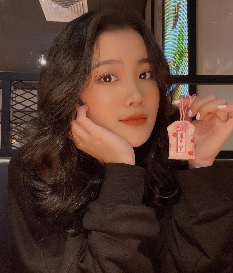 Sau khi tấn công trang cá nhân của Đoàn Văn Hậu chán, cộng đồng mạng Indonesia tiếp tục tấn công Instagram của Hoàng Anh Ốc.