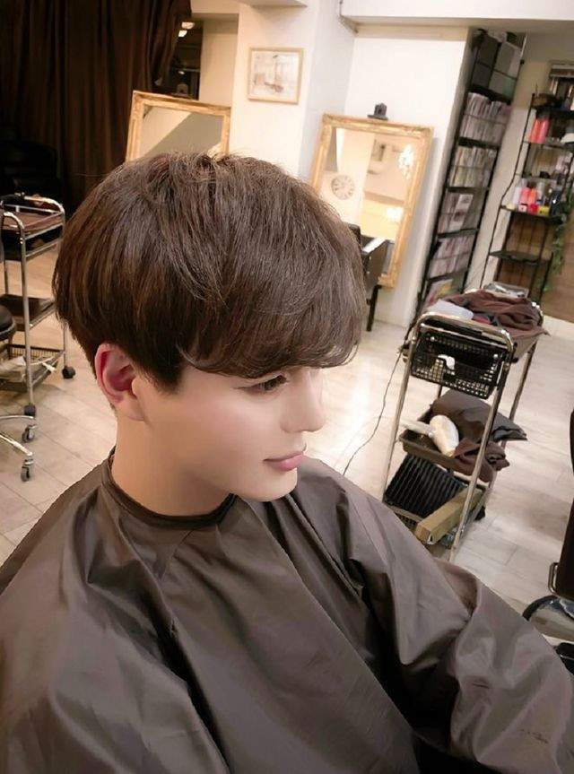 Việc phẫu thuật thẩm mỹ để giống nhân vật hoạt hình không còn quá xa lạ tuy nhiên Matt vẫn khiến công chúng "chết lặng" khi cố ý tự biến bản thân mình từ người thật thành "người giả".