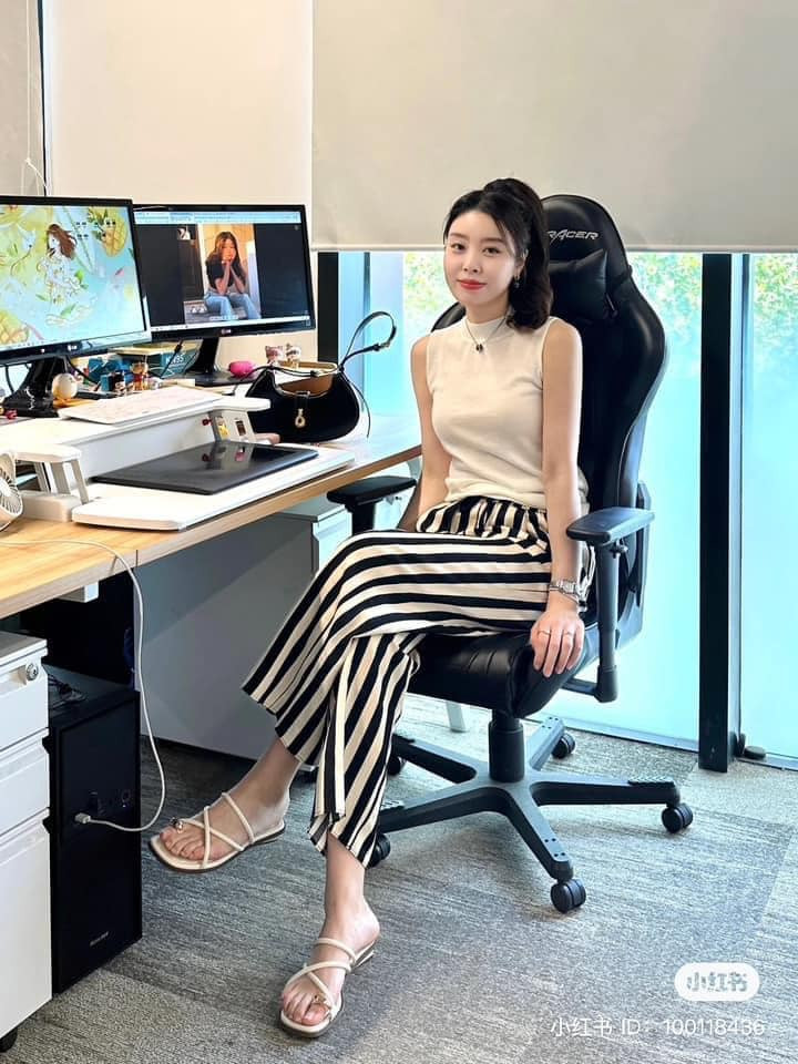 Trang phục thoải mái sẽ khiến bản thân sẽ vui vẻ, có tinh thần làm việc hơn.