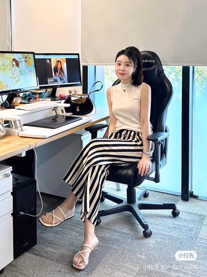 Trang phục thoải mái sẽ khiến bản thân sẽ vui vẻ, có tinh thần làm việc hơn.