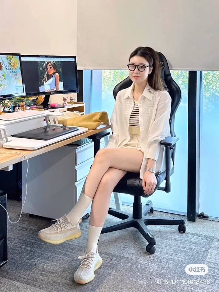 Áo sơ mi trắng luôn là chân ái