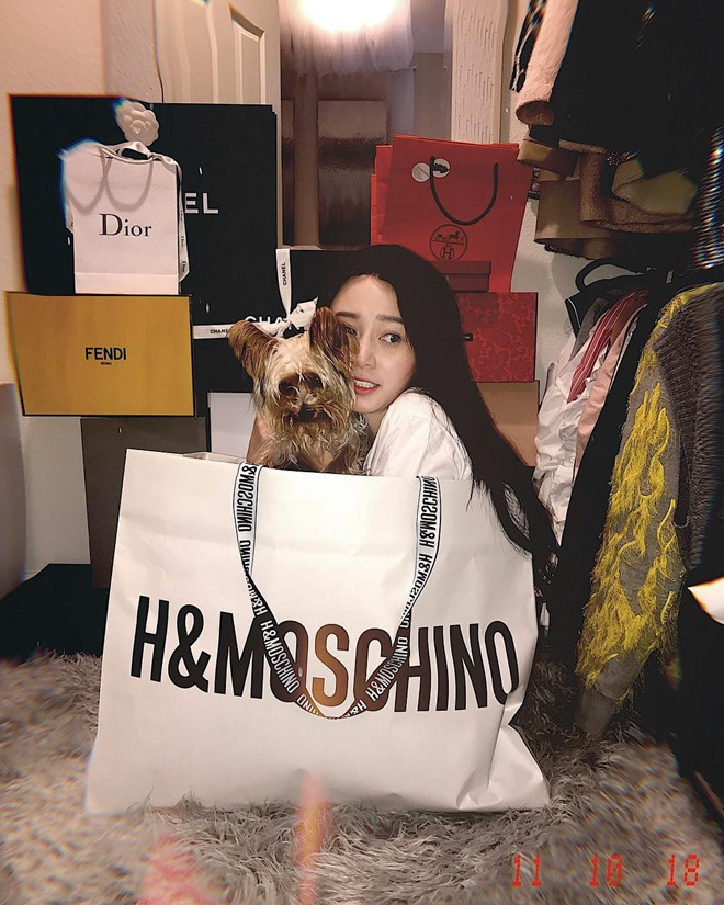 Rich Kid mua sắm 1 lần hết hơn 2 tỷ đồng bất ngờ khoe ảnh kết hôn Rich Kid mua sam 1 lan het hon 2 ty dong bat ngo khoe anh ket hon