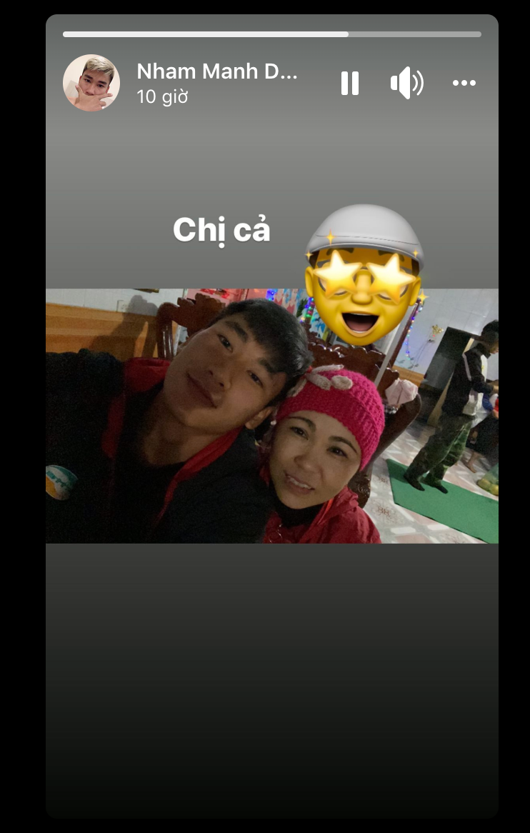 Trong khi đó, tiền đạo Nhâm Mạnh Dũng nhanh chóng về quê đoàn tụ gia đình. Anh là một trong những cái tên mới được triệu tập lên tuyển U23 Việt Nam năm nay nhưng lại chưa có cơ hội ra sân.