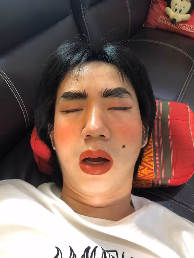 Tuy nhiên, việc cả hai có thật sự là người yêu ngoài đời hay không vẫn chưa được tiết lộ.