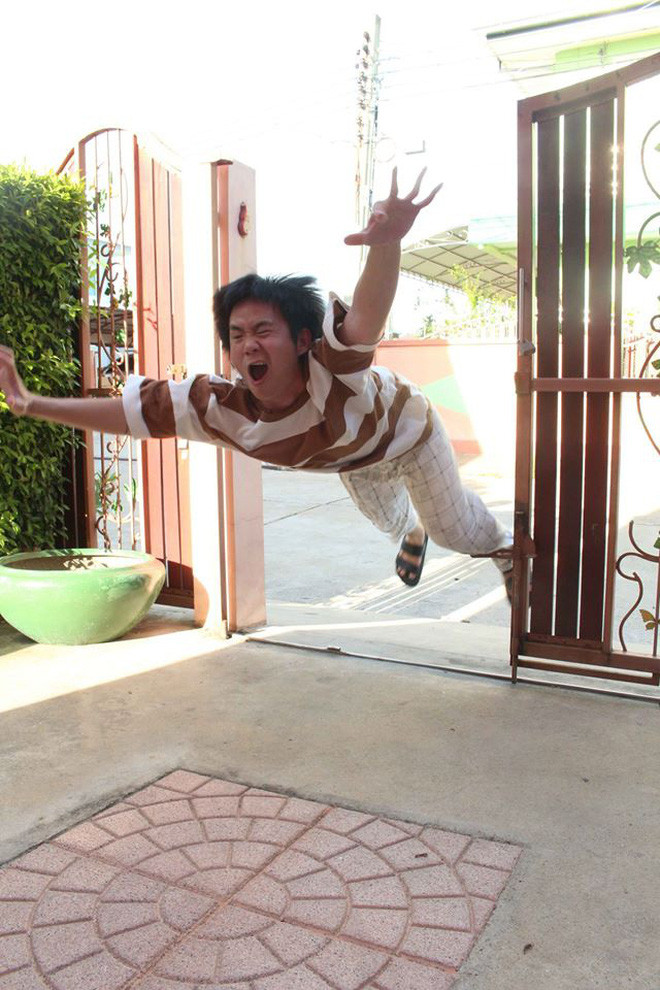 "Thánh lầy" mới nổi này hiện đang sở hữu một fanpage có hơn 670 ngàn lượt like. Nội dung mà anh hướng tới đậm chất "troll" và gây cười cho cư dân mạng.