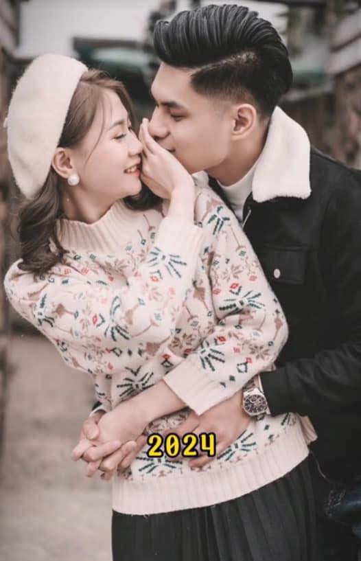 Hình ảnh hạnh phúc của cặp đôi chị - em đầu năm nay.