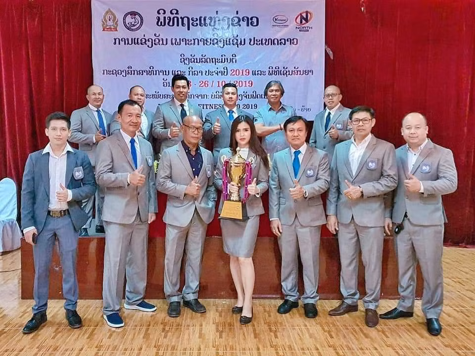 Trong đó công ty của nữ chủ tịch cung cấp dịch vụ định giá tài sản Đất xây dựng, sân golf, văn phòng, bao gồm việc đánh giá các tài sản tạo ra thu nhập như tòa nhà, văn phòng, trung tâm mua sắm, khách sạn và căn hộ dịch vụ…