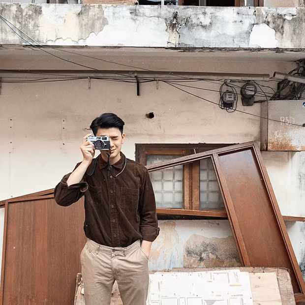 Chàng người mẫu sở hữu ngoại hình, phong cách ăn mặc khiến bất kỳ cô gái nào cũng phải đổ gục.