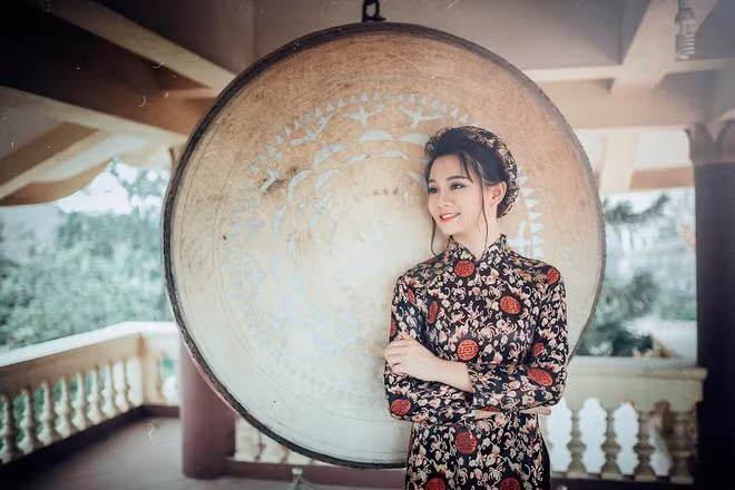 Phương Thảo có niềm đam mê với võ thuật, đặc biệt là võ cổ truyền Bình Định. Thiếu nữ thích học võ từ nhỏ. Năm lớp 9, cô tham gia trung tâm huấn luyện võ tự vệ. Ngoài võ, cô gái quê Phú Thọ thích chơi nhiều môn thể thao như bóng đá, cầu lông. Cô thường đi du lịch với bạn bè và dành thời gian bên gia đình.