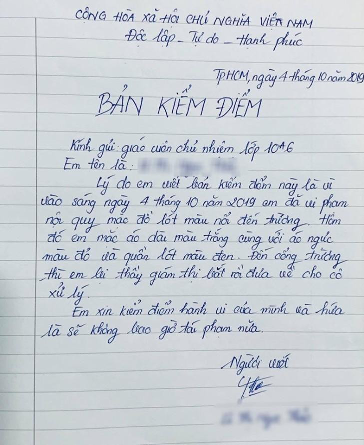 Nữ sinh lớp 10 phải viết bản kiểm điểm vì mặc nội y màu nổi bên trong áo dài.