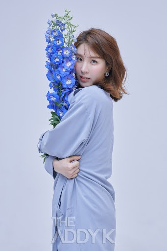 Ham Yeon-ji (28 tuổi) là một diễn viên nhạc kịch nổi tiếng nhưng đồng thời cũng được biết đến là cháu gái của Chủ tịch danh dự Ham Tae Ho, người sáng lập Ottogi - tập đoàn sản xuất thực phẩm lớn tại xứ Kim Chi.