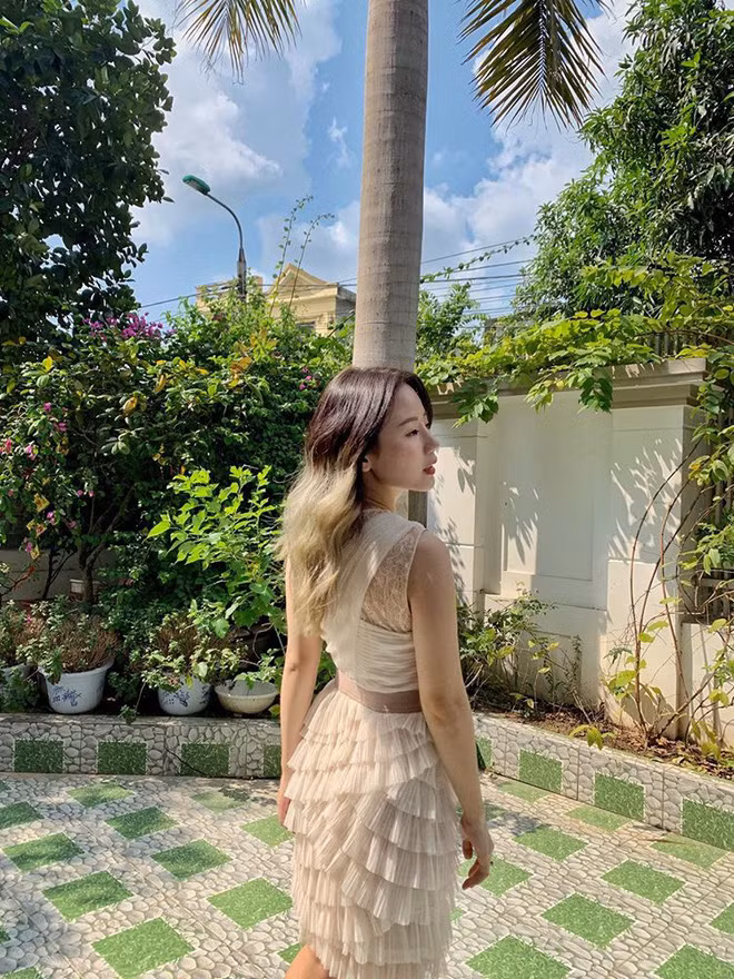 Chiếc đồng hồ Hublot là món qùa Thảo Trinh được bố mẹ tặng trong dịp sinh nhật 20 tuổi vừa qua.