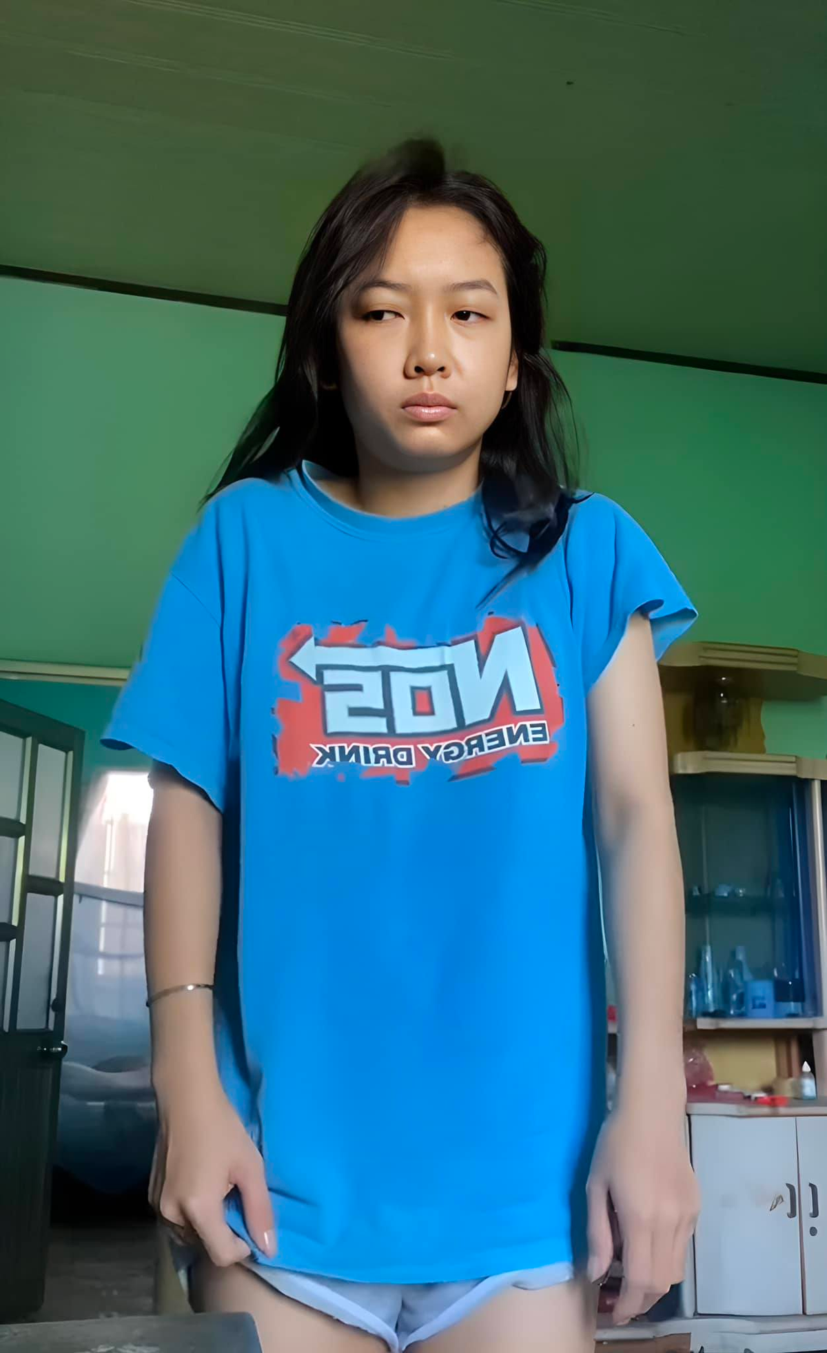 Qua "thử thách sống thật“, nhiều bạn trẻ thể hiện độ tự tin của mình và được hưởng ứng nhiệt tình.