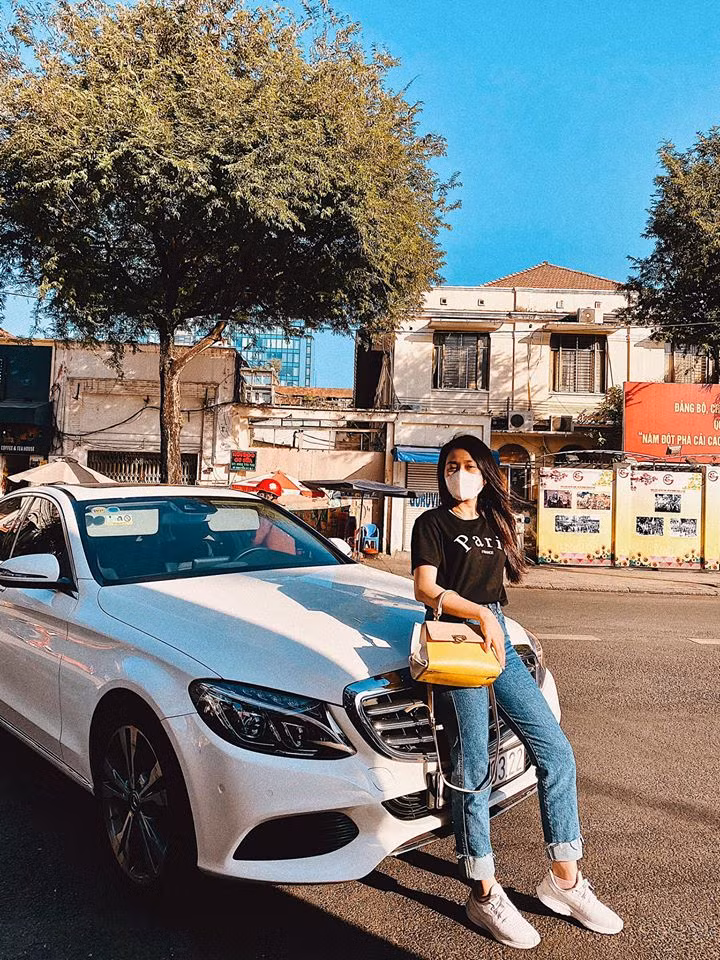 Hiện tại, cả Tiến Linh và Hồng Loan vẫn chưa lên tiếng chính thức cho tin đồn chia tay này.