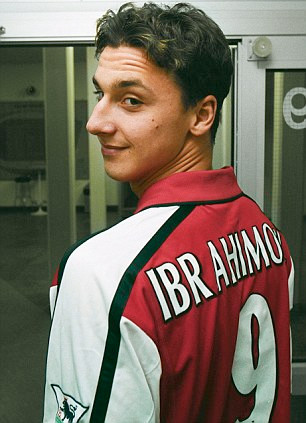 Năm Ibrahimovic 19 tuổi, khi đang khoác áo CLB Malmo, anh đã tiến gần với thỏa thuận trở thành cầu thủ của Arsenal với mức phí 3 triệu bảng.
