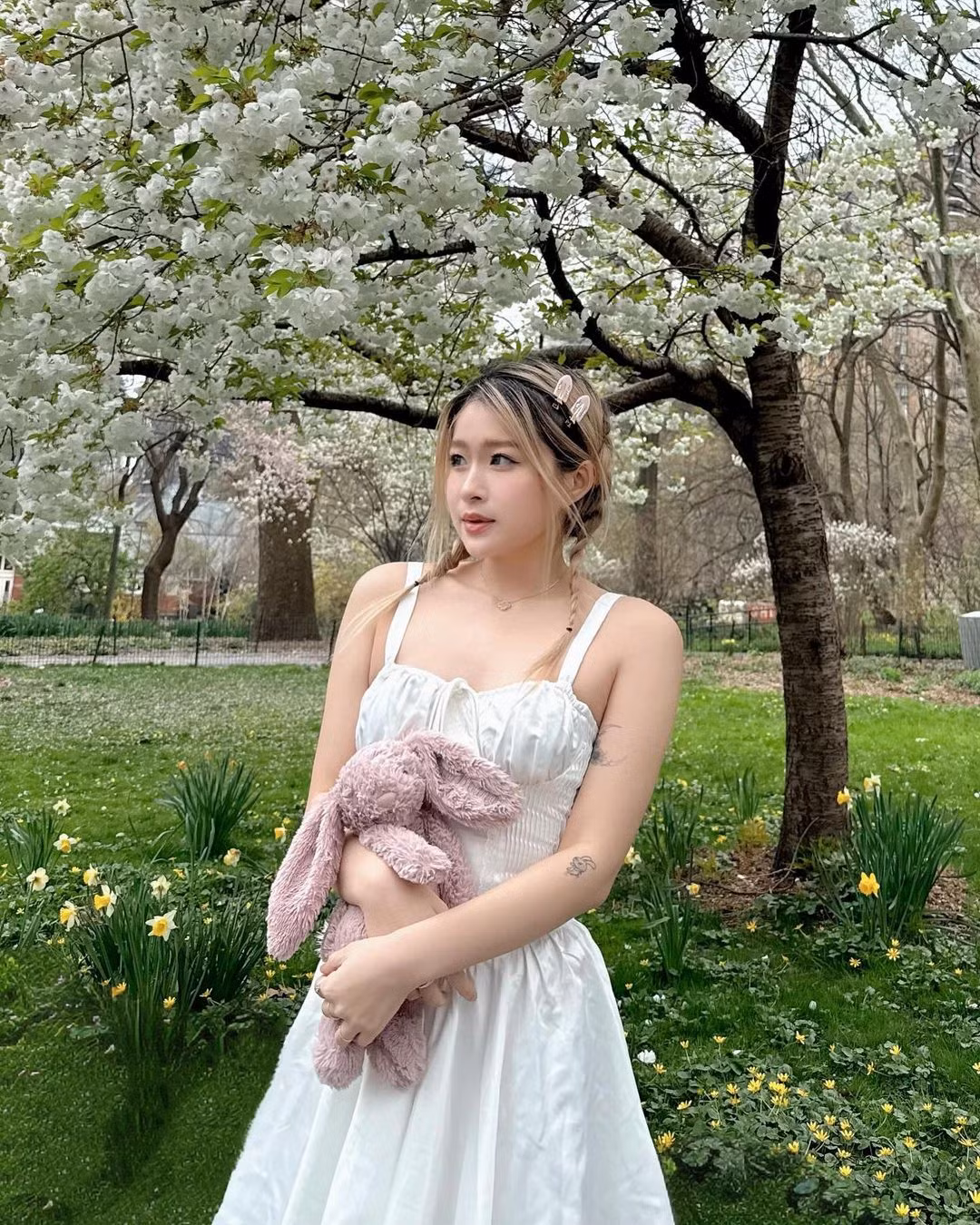 Cô nàng thương xuyên đi du lịch ở nhiều quốc gia trên thế giới.