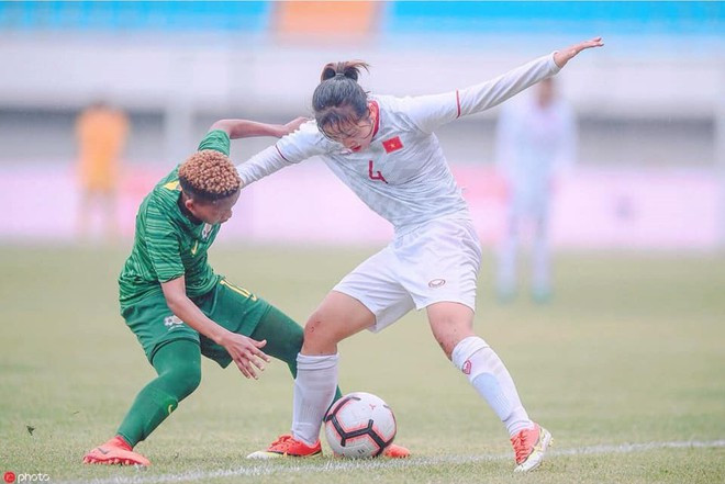 Tú Anh hiện thuộc biên chế của CLB bóng đá nữ Hà Nội 1. Cô nàng chơi ở vị trí tiền vệ và được đánh giá là có chuyên môn tốt.