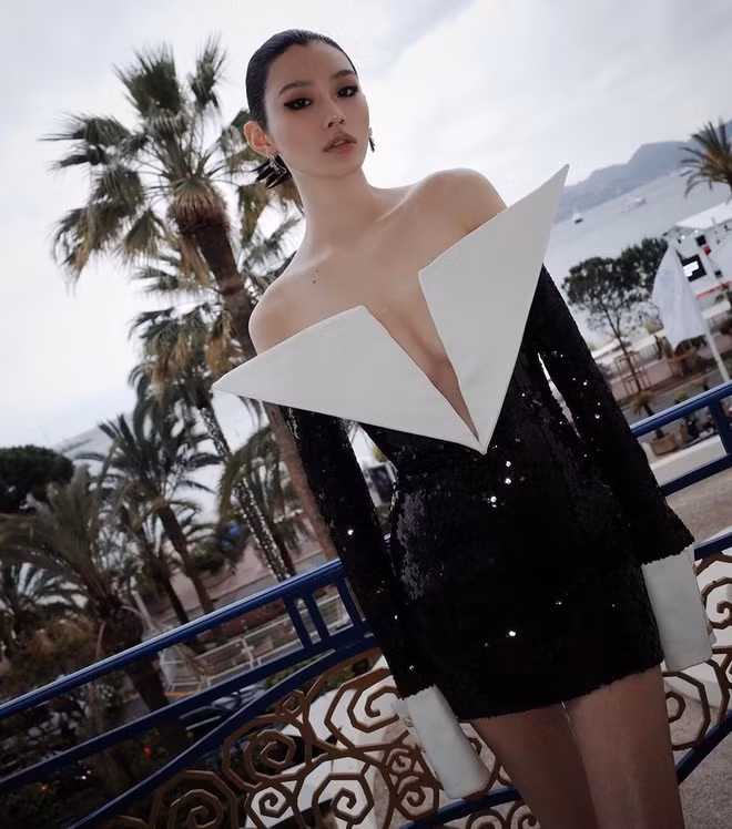 Hiện, tin đồn siêu mẫu nội y mang thai con thứ 2 xuất hiện giữa thời điểm gia tộc họ Hà đang bước vào cuộc chiến tranh giành gia sản.