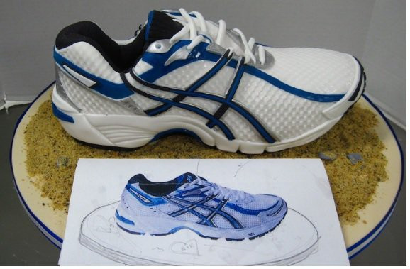 Những chiếc bánh trông như thật thế này đòi hỏi rất cao tay nghề và độ tỉ mỉ của người làm bánh bởi chỉ cần vụng về một chút, trông bánh sẽ rất giả.