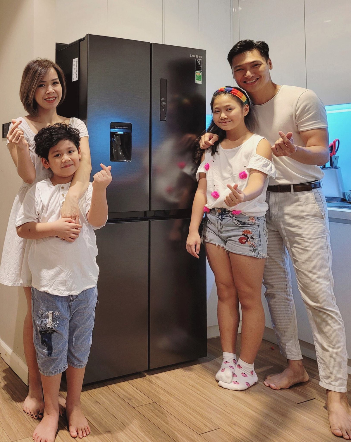 Nam diễn viên nói thêm, mặc dù con gái chưa có người yêu nhưng anh cũng đã nói chuyện nhiều với con về tình bạn, tình yêu khác giới.