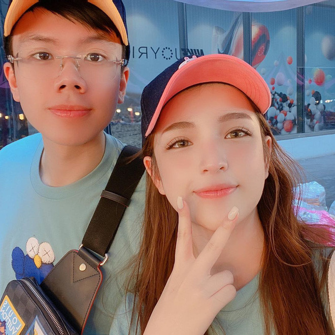 Và sau vài lần chia tay, cặp đôi cuối cùng quyết định trở về bên nhau khiến nhiều người khá bất ngờ.