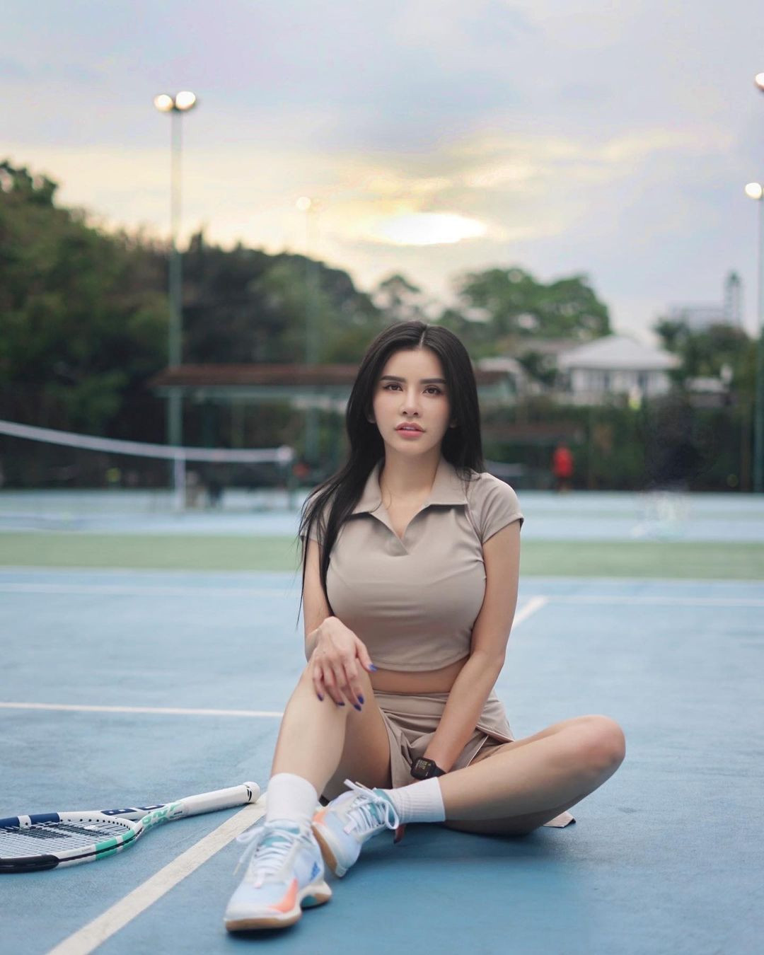 Để giữ dáng, Maria Vania bỏ nhiều giờ mỗi ngày tới phòng tập gym. Cô cũng chơi nhiều môn thể thao khác như đạp xe, quần vợt, đấm bốc...