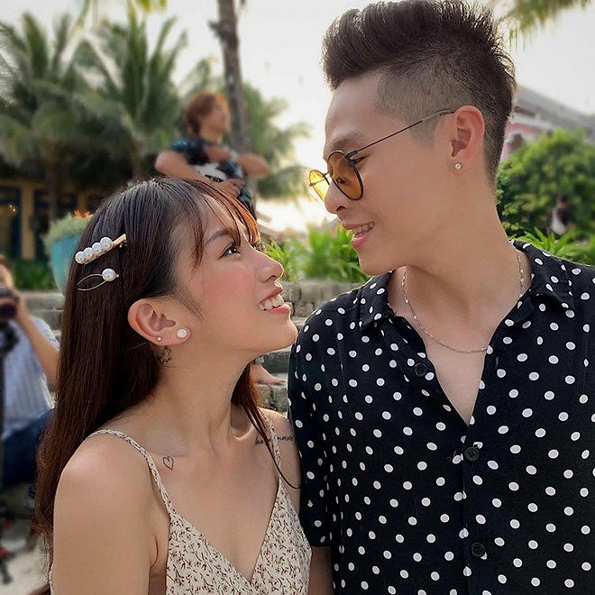 Hồi giữa tháng 8, Joyce Phạm gây bất ngờ khi đăng tải loạt hậu trường ảnh cưới cùng bạn trai Tâm Nguyễn tại Đà Lạt.