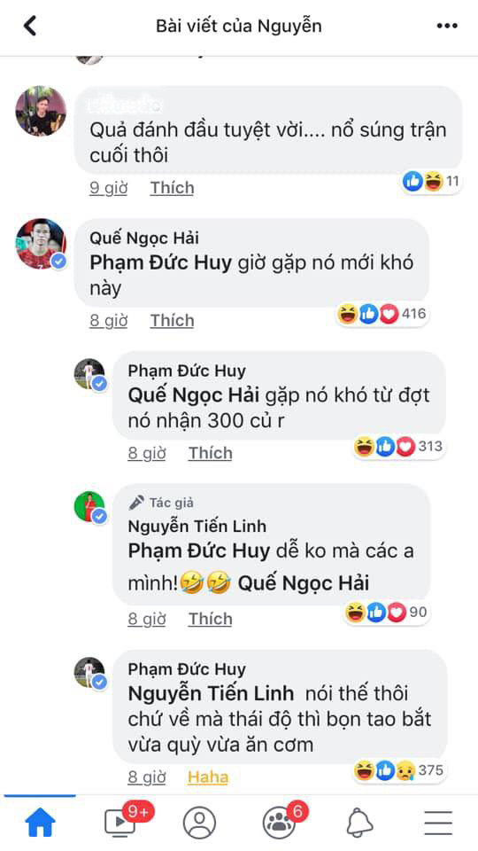 Không chỉ có Đức Huy, Quế Ngọc Hải cũng hài hước cho rằng giờ khó gặp được Tiến Linh vì giờ anh đã là siêu tiền đạo SEA Games chứ không còn là "Linh phá đội ngày nào" nữa.