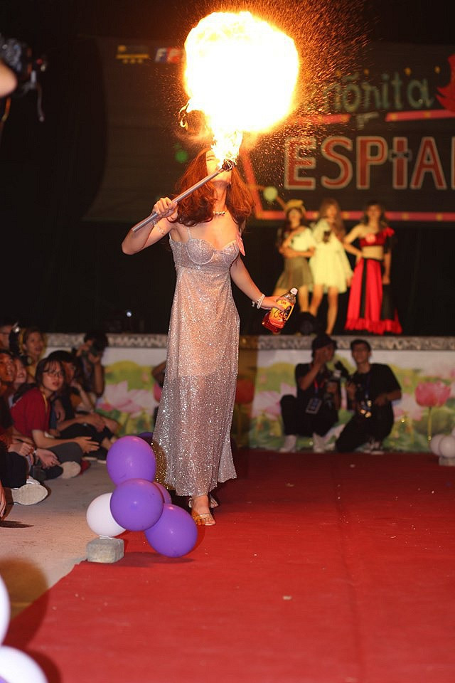 Phần thi tài năng là lúc các nam sinh tự tin phô diễn mọi tài lẻ để giành trọn điểm từ ban giám khảo.