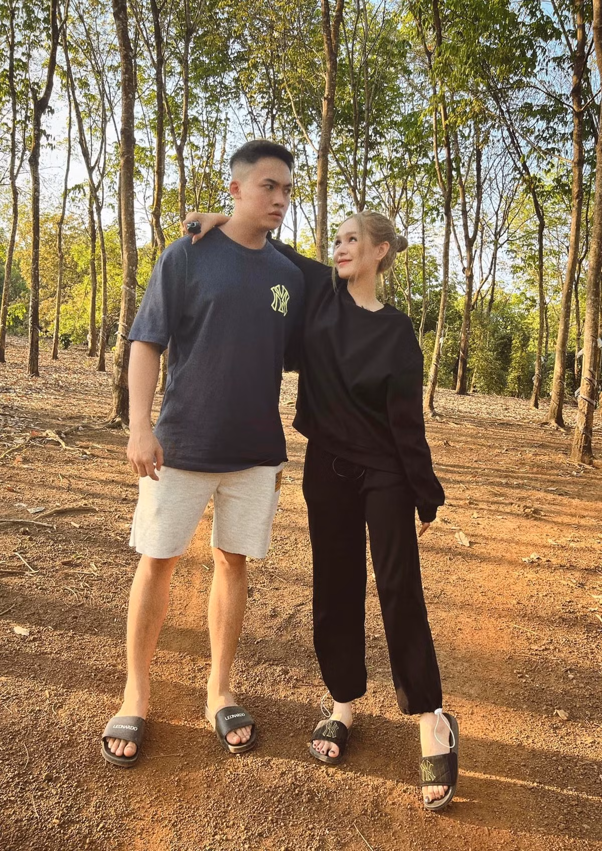 Được biết Phạm Quốc Khánh từng là sinh viên của trường Đại học Luật TP.HCM và hiện đang có công việc kinh doanh riêng.