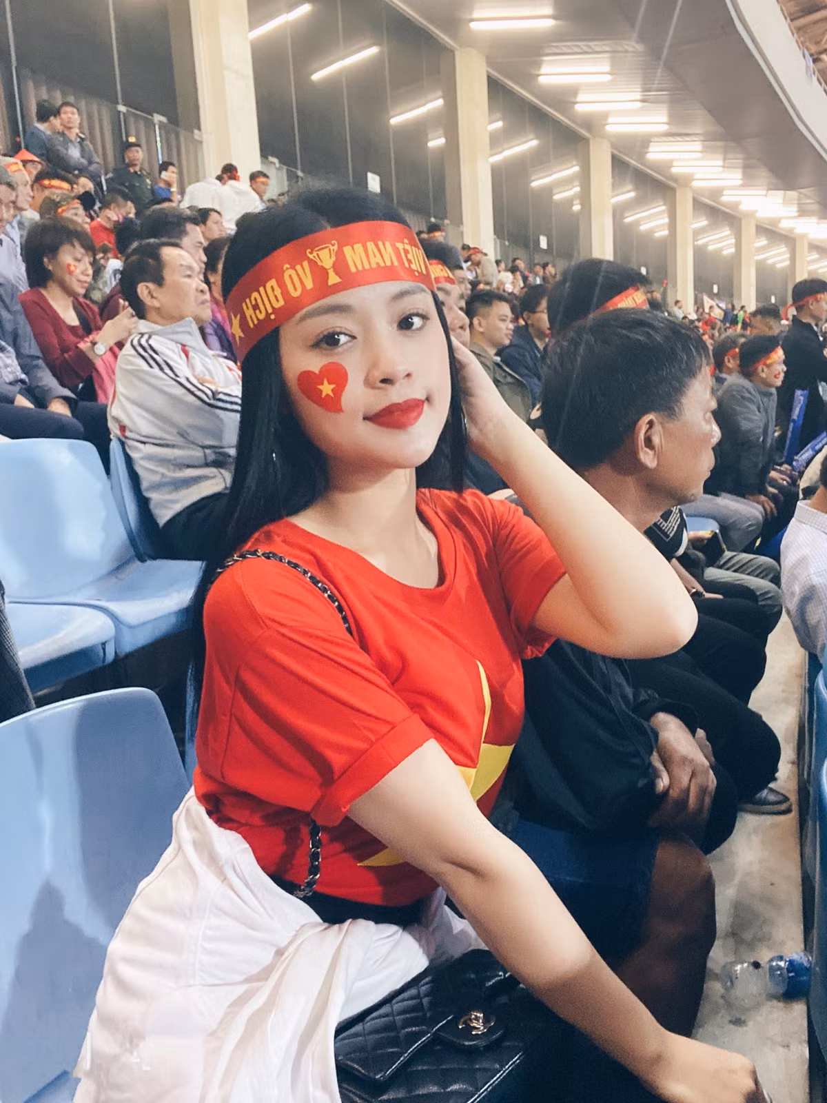 Can canh nhan sac co gai hot nhat tran Viet Nam va Thai Lan o My Dinh