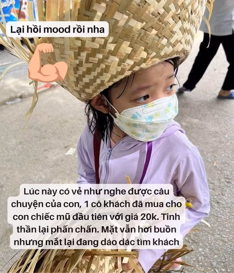 Cuối buổi, tổng kết doanh thu của cô con gái vỏn vẹn 1 chiếc mũ với 20 ngàn đồng.