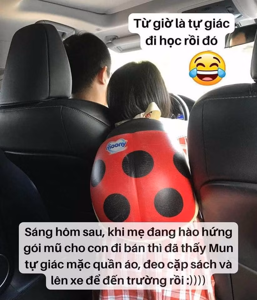 Em bé sau đó đã tự giác đi đến trường mà không còn khóc nháo nữa. Nhiều người sau khi đọc xong bài viết của bà mẹ này đã tấm tắc khen ngợi phương pháp dạy con thông minh.