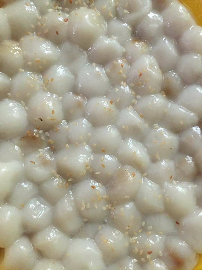 Những chiếc bánh này hơi "đoàn kết" một chút thôi mà.