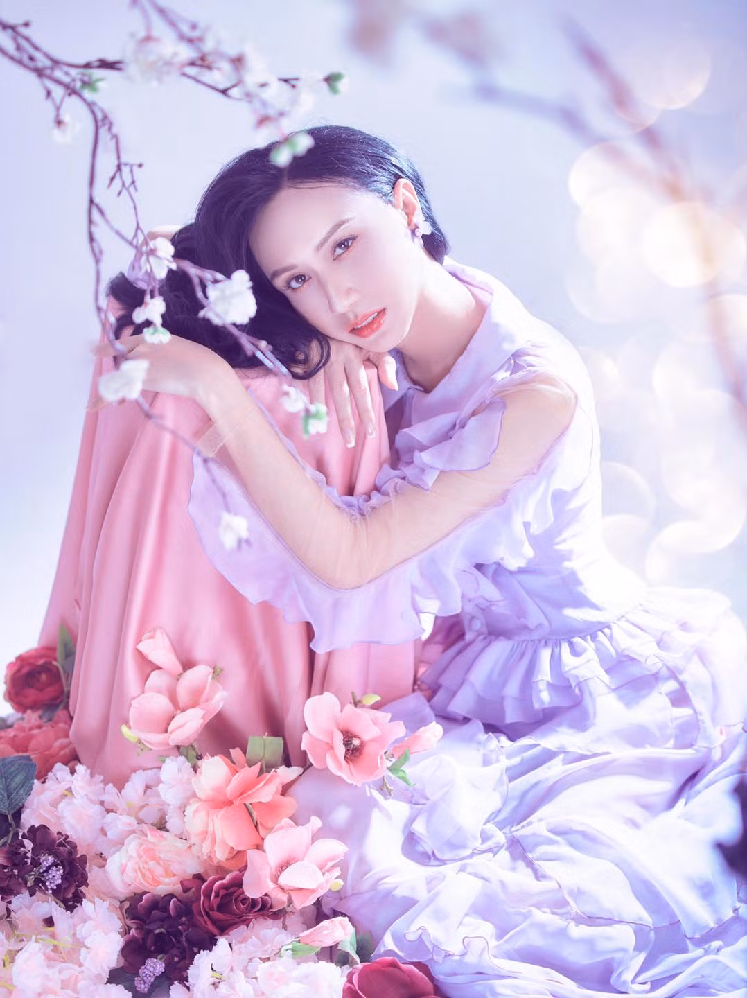 Sau 3 ngày phát hành, MV đã đứng hạng 34 trong top trending của Youtube. Cô cũng chia sẻ, mặc dù thứ hạng không cao nhưng vẫn là niềm vui to lớn đối với bản thân.