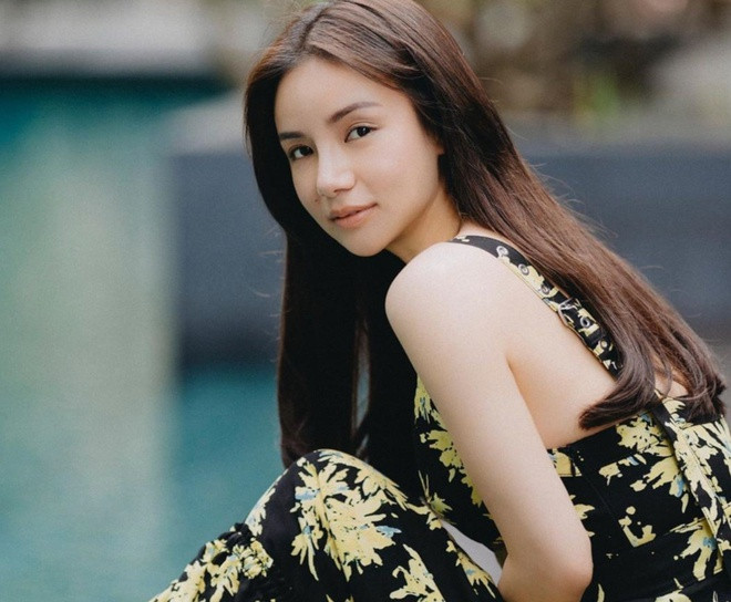 Kim Lim (sinh năm 1991) là con gái duy nhất của tỷ phú Singapore Peter Lim (67 tuổi), người có tài sản khoảng 2 tỷ USD vào năm 2019 và là chủ của CLB bóng đá Tây Ban Nha Valencia.