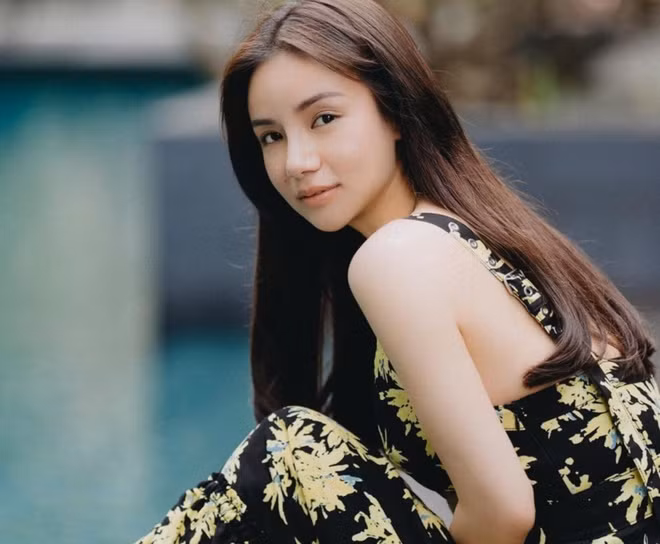 Kim Lim (sinh năm 1991) là con gái duy nhất của tỷ phú Singapore Peter Lim (67 tuổi), người có tài sản khoảng 2 tỷ USD vào năm 2019 và là chủ của CLB bóng đá Tây Ban Nha Valencia.