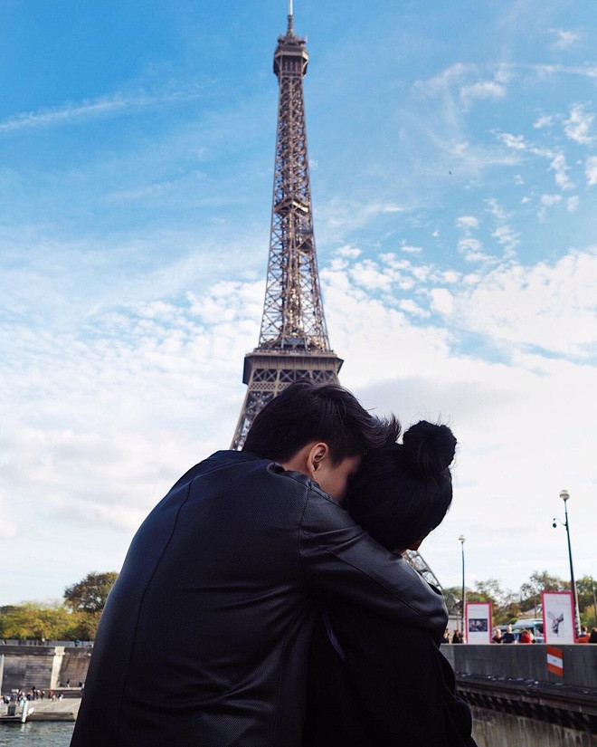 Con gái tỷ phú Singapore nói rằng chồng cô còn không sử dụng Instagram trước khi gặp cô.