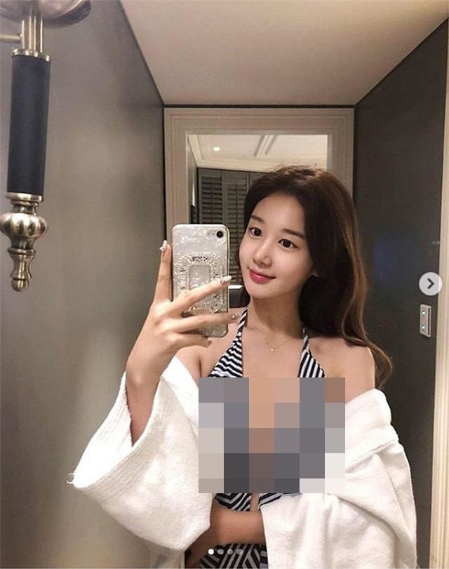 Để giữ được nét đẹp của mình, Tae Yeon thường xuyên đầu tư chăm sóc nhan sắc tại các spa đắt tiền.